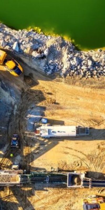 Vue aérienne installation de concassage WYN Minerals